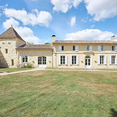Family House 15min From St Emilion ヴィラ Guillac