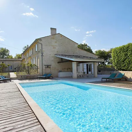 Family House 15min From St Emilion *