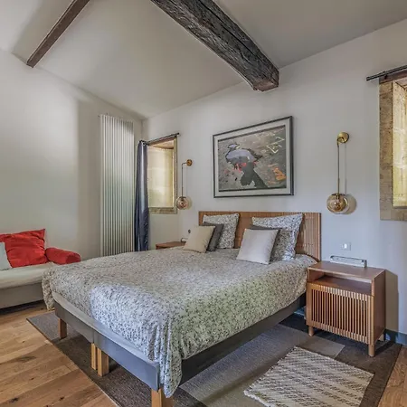 Family House 15min From St Emilion Vila